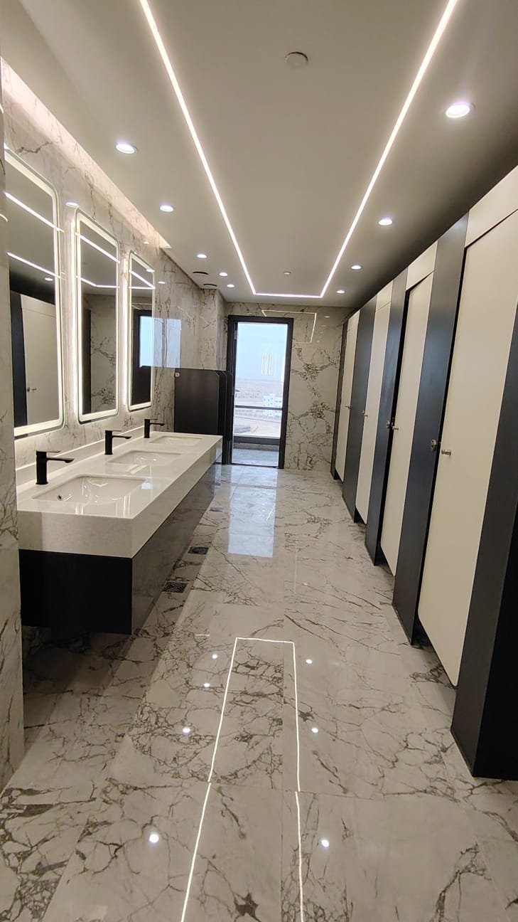 Compact HPL panel edge and head rail detail, Shoubra El Kheima